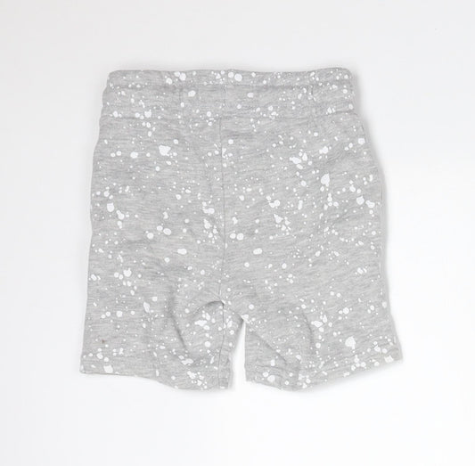 Primark Boys Grey Spotted Cotton Cropped Trousers Size 18-24 Months   - SHORTS