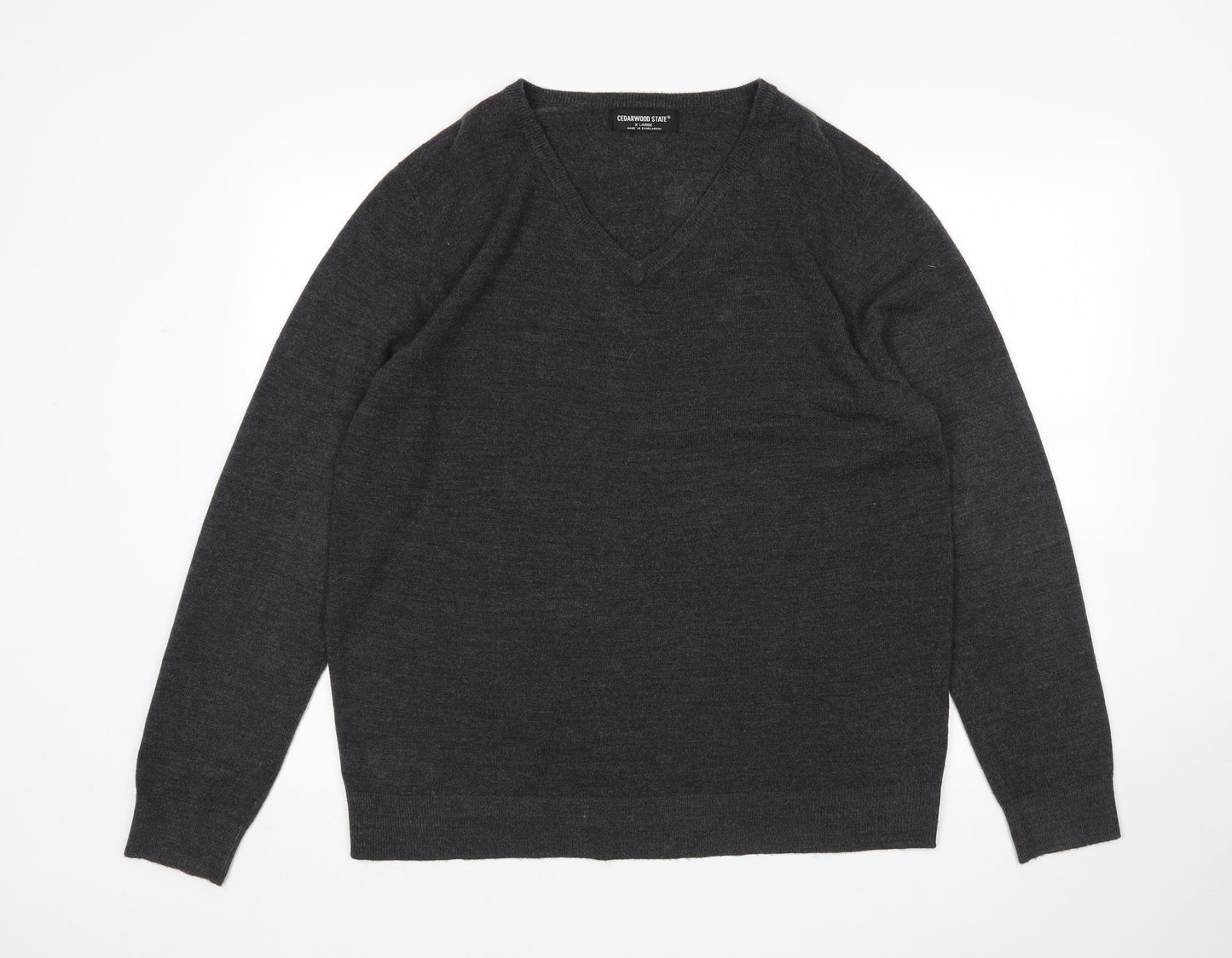 Cedar Wood State Mens Grey V-Neck  Acrylic Pullover Jumper Size XL