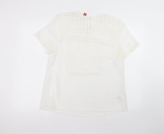 falmer Womens White  Polyester Basic T-Shirt Size 16 Round Neck