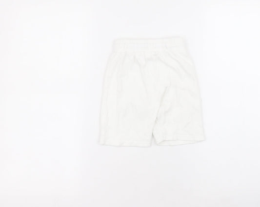 Preworn Boys White  Cotton Sweat Shorts Size 2-3 Years  Regular