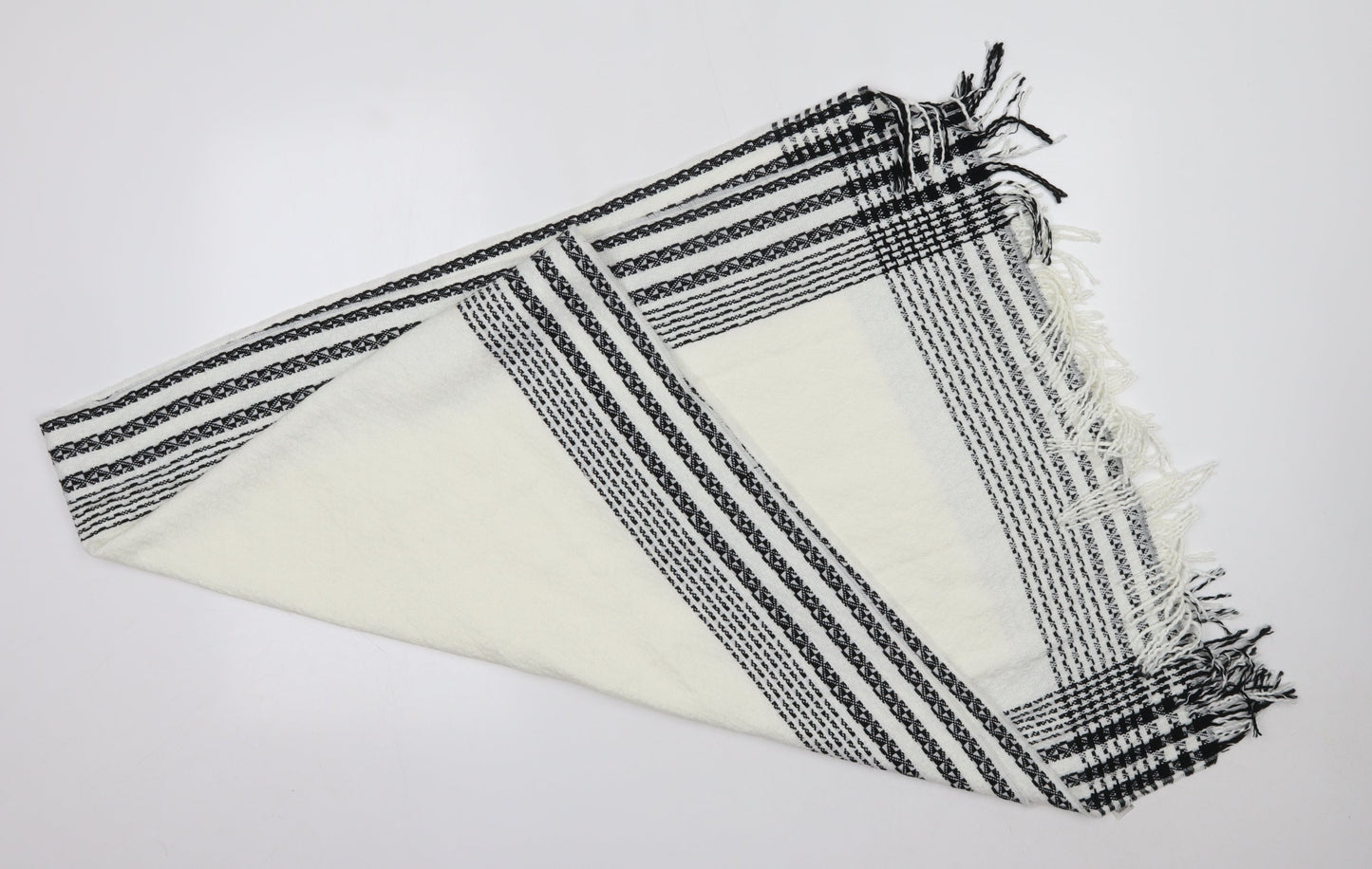 M&S Womens White  Acrylic  Scarf
