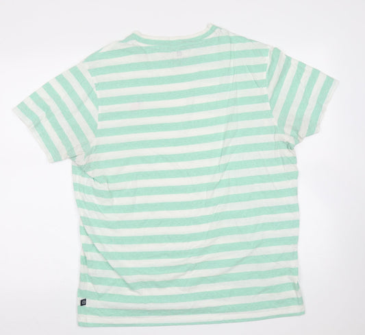 Green Coast Mens Green Striped Cotton Blend  T-Shirt  Round Neck