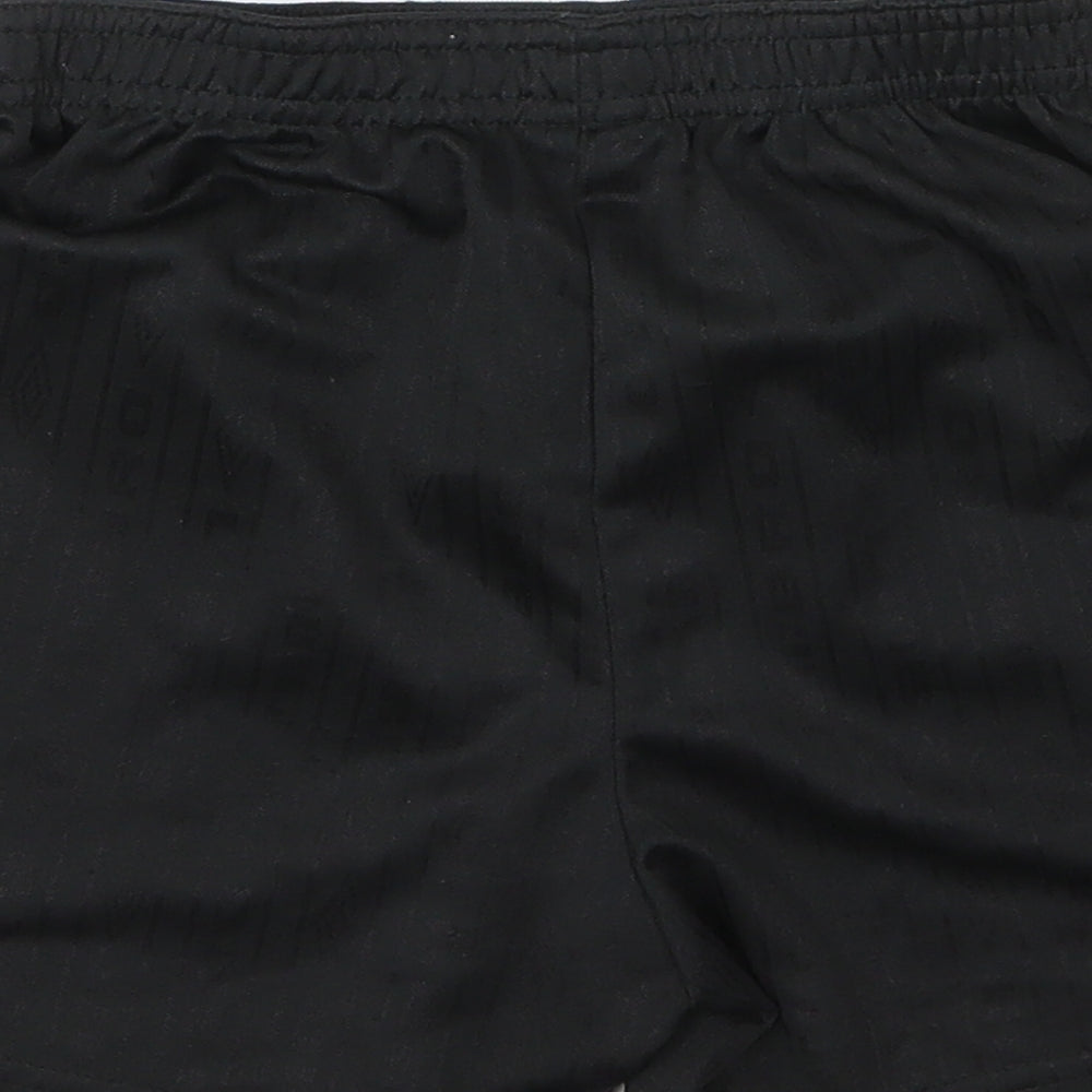 Umbro Boys Black  Polyester Sweat Shorts Size 5 Years  Regular