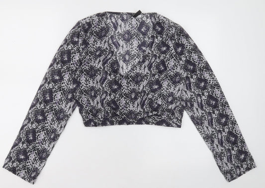 H&M Womens Purple Animal Print Polyester Cropped Blouse Size 8 V-Neck