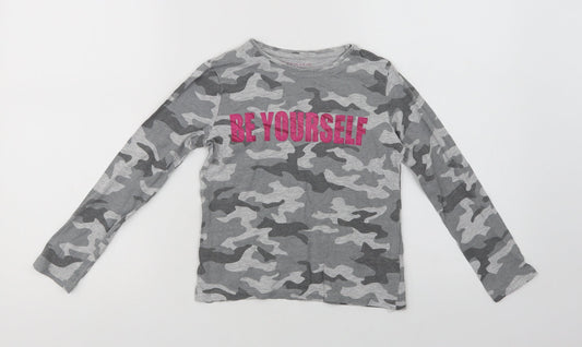 Primark Girls Grey Camouflage Cotton Basic T-Shirt Size 7-8 Years Crew Neck  - Be Yourself