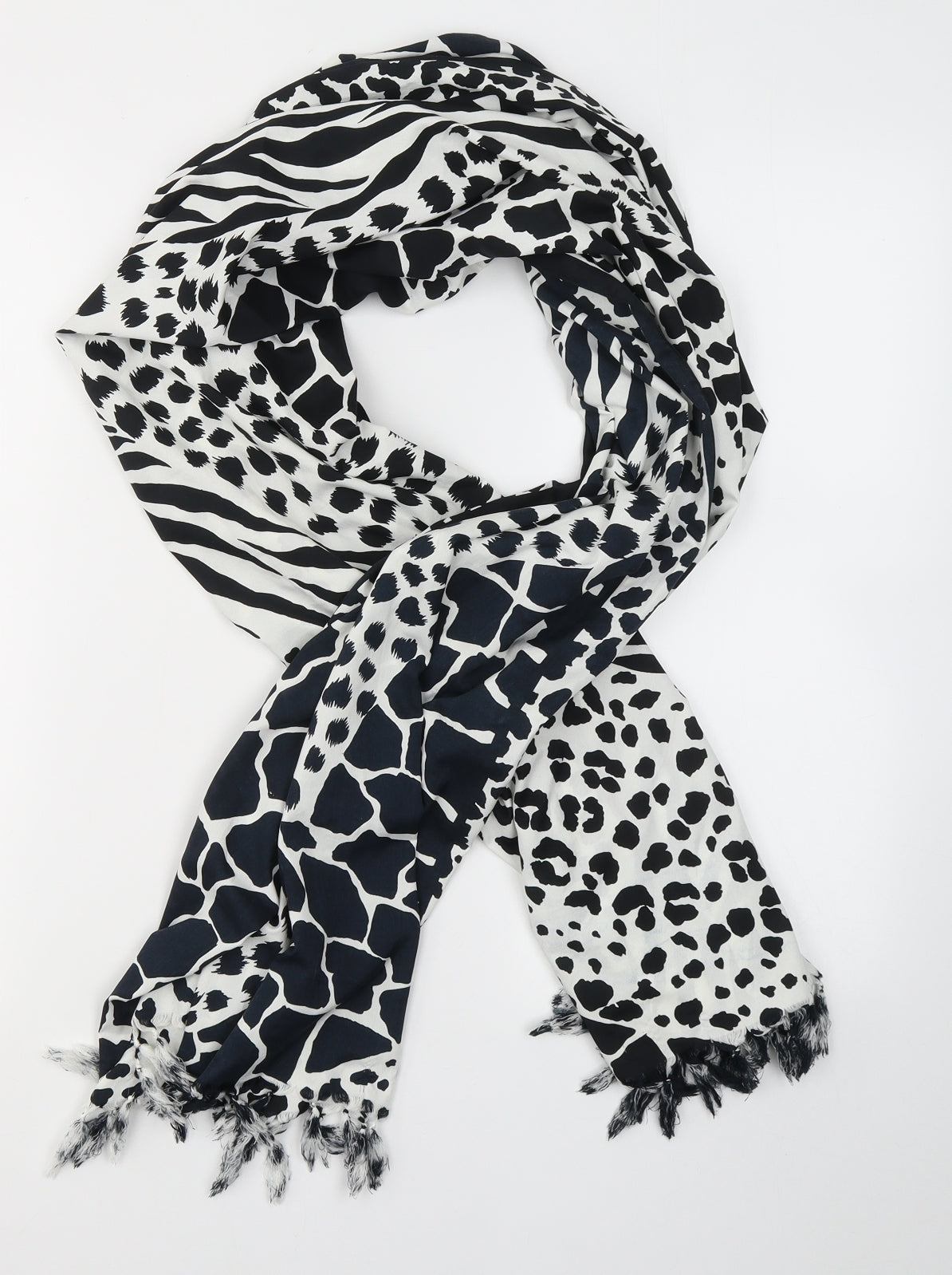 Rima Womens White Animal Print Polyester  Scarf