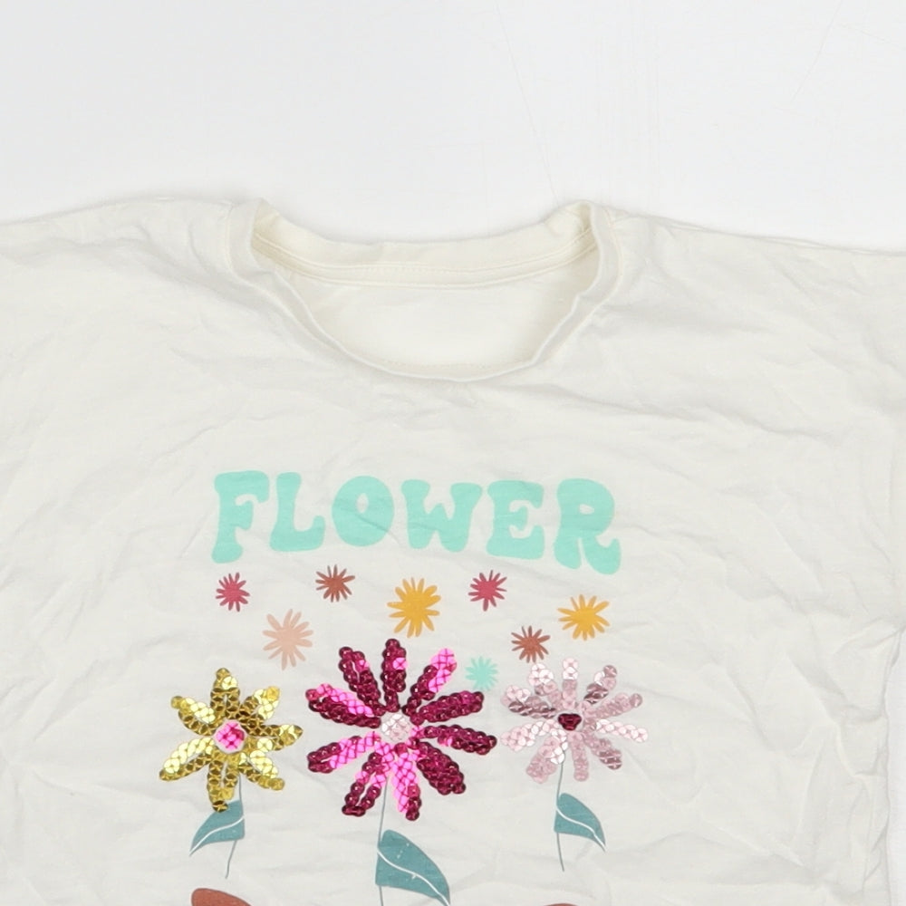 Matalan Girls White  Cotton Basic T-Shirt Size 5-6 Years Round Neck Pullover