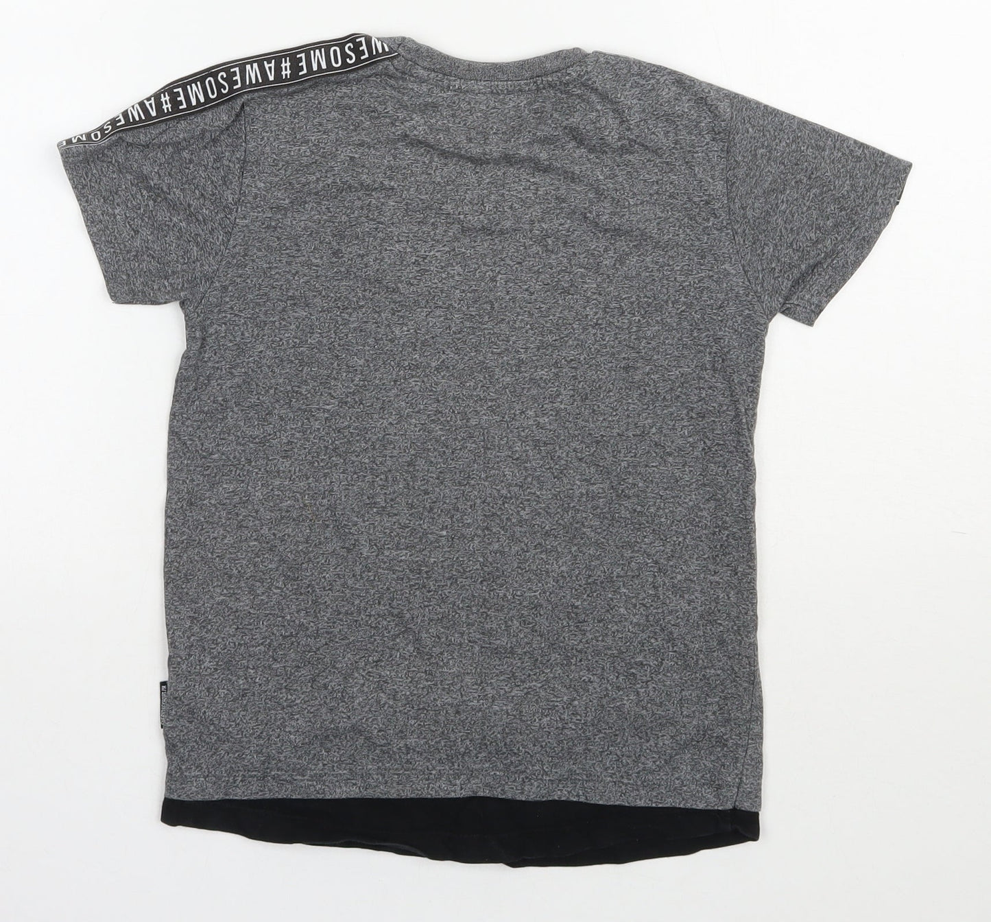 Primark Boys Grey  Polyester Pullover T-Shirt Size 7-8 Years Round Neck Pullover