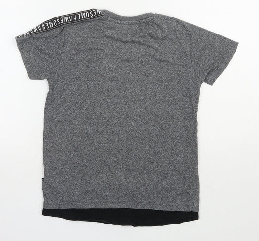 Primark Boys Grey  Polyester Pullover T-Shirt Size 7-8 Years Round Neck Pullover