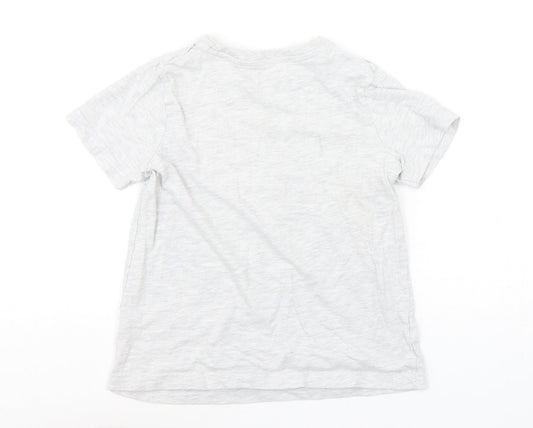 Primark Boys Grey  Cotton Basic T-Shirt Size 5-6 Years Round Neck  - Roar-some