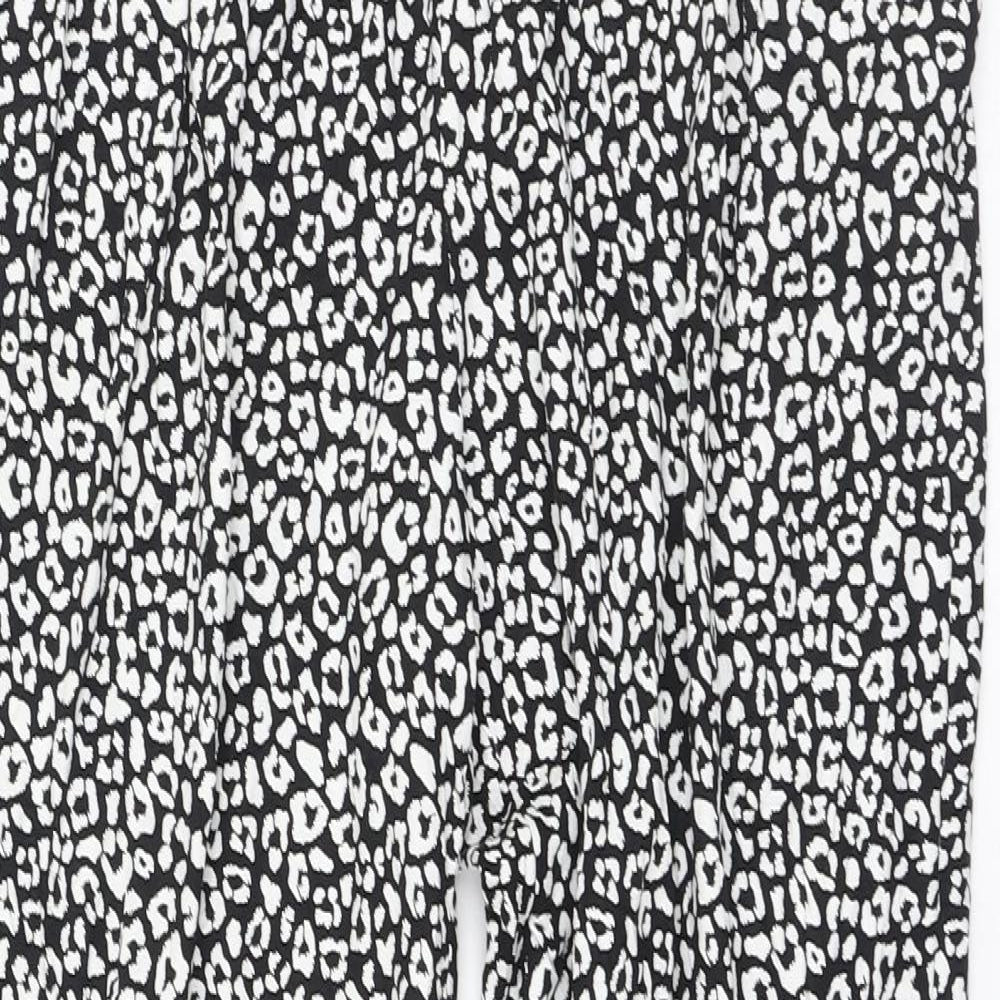 Marks and Spencer Womens Black Animal Print Viscose Carrot Trousers Size 6 L26 in Regular