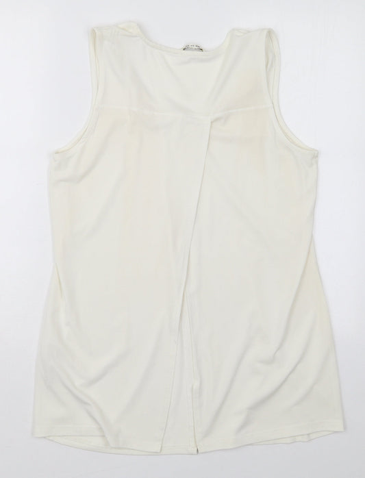 Preworn Womens Red  Polyester Basic Tank Size 12 V-Neck
