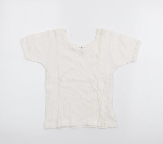 COCO Girls White  Cotton Pullover T-Shirt Size 6 Years Scoop Neck