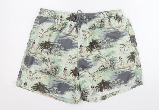 TU Mens Green Geometric Polyester Sweat Shorts Size M  Regular