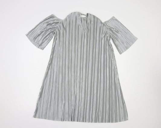 Glamorous Womens Silver  Polyester Shift  Size 10  Round Neck Button