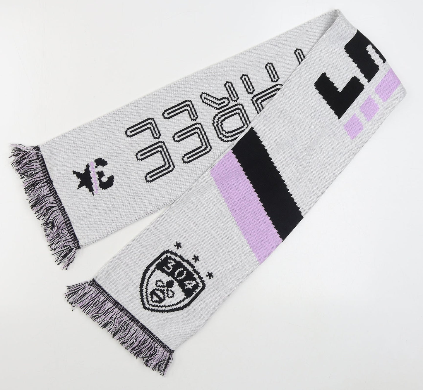 Forever Three Womens Grey  Acrylic  Scarf