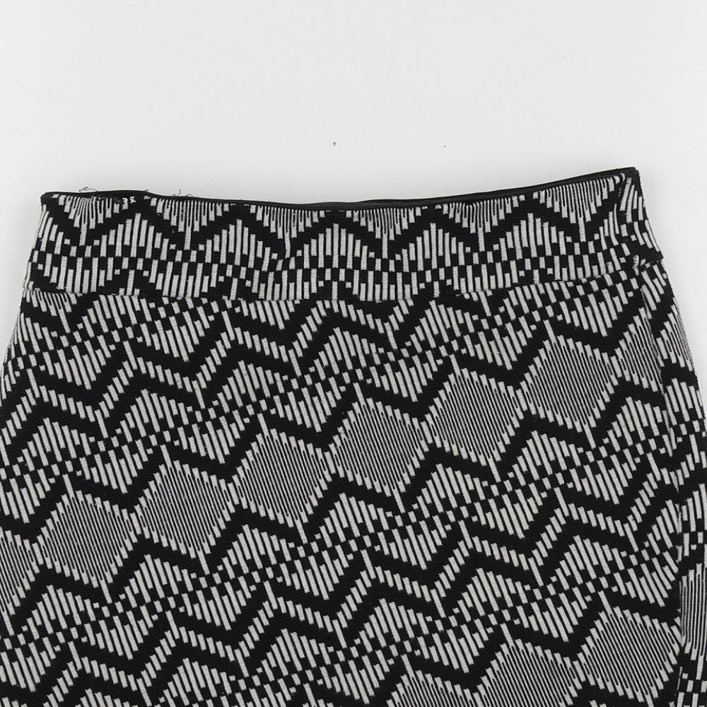 Stradivarius Womens Black Geometric Polyester Mini Skirt Size S