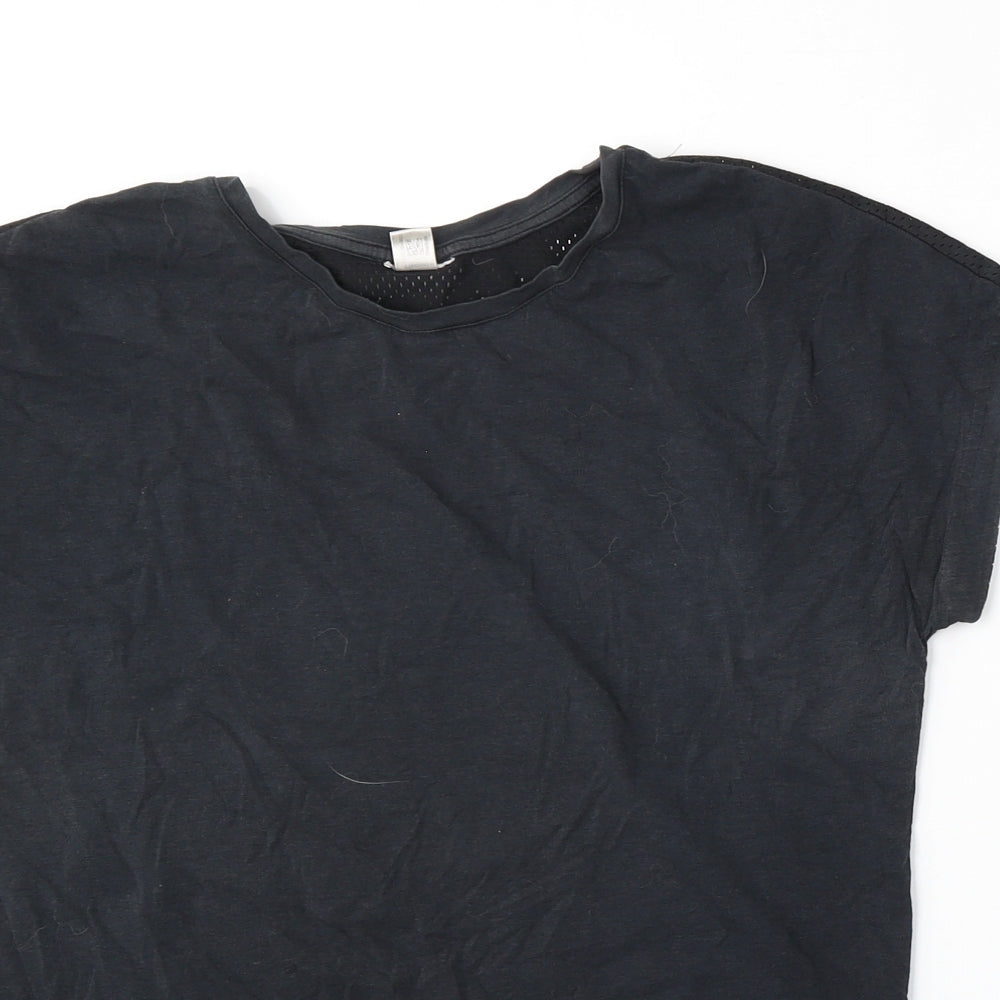 Reebok Womens Black  Polyester Basic T-Shirt Size M Round Neck