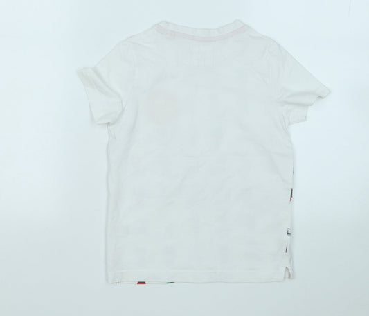 sport relief Boys White Geometric Cotton Basic T-Shirt Size 5-6 Years Round Neck