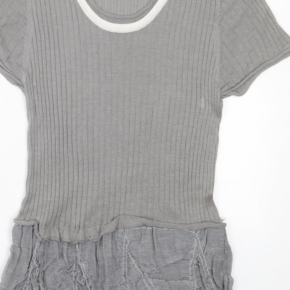 camela me Womens Grey  Viscose Basic T-Shirt Size XL Scoop Neck