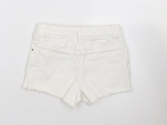 NEXT Girls Ivory  100% Cotton Cut-Off Shorts Size 5 Years  Regular Zip