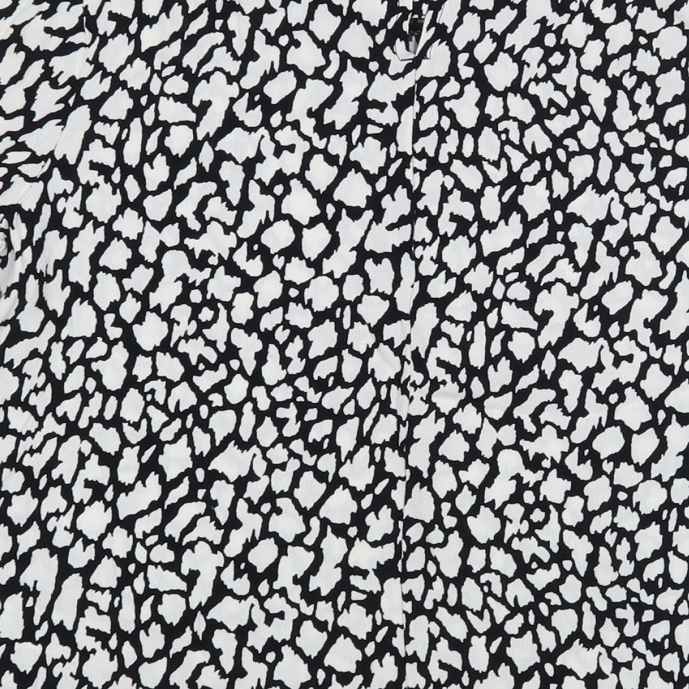 Marks and Spencer Womens Black Animal Print Viscose Basic Blouse Size 8 Round Neck