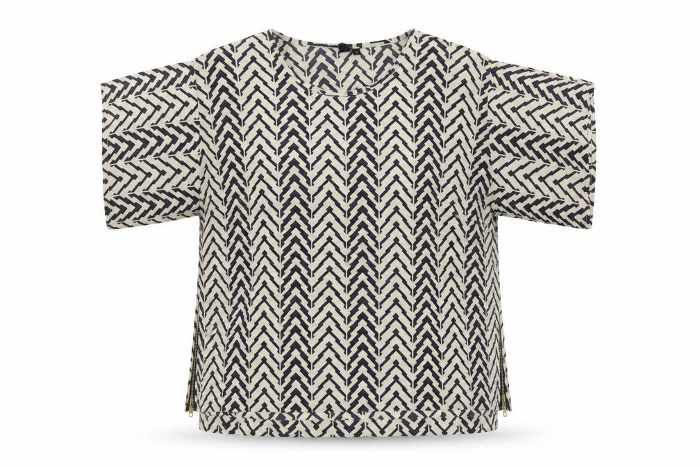 Quiz Womens Beige Geometric Polyester Basic Blouse Size 8 Round Neck