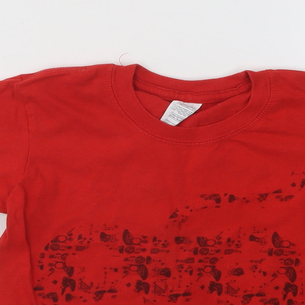 Gildan Boys Red Cotton Basic T-Shirt Size 3-4 Years Round Neck Pullover - Player Two