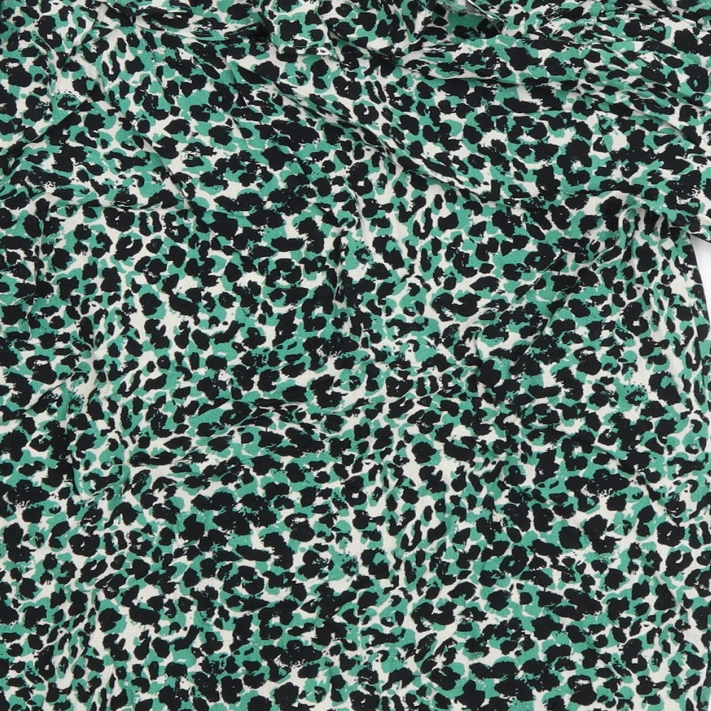 Marks and Spencer Womens Green Animal Print Viscose Basic Blouse Size 8 V-Neck