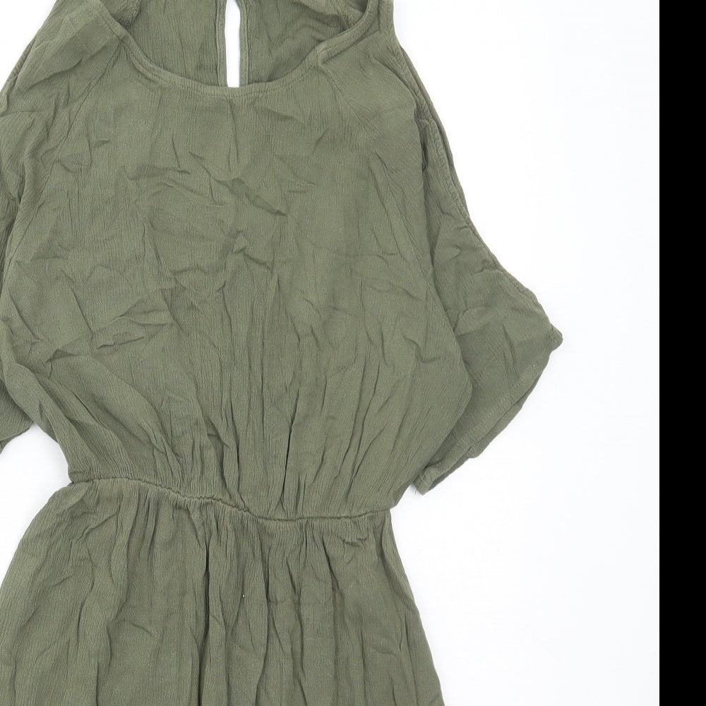H&M Womens Green Viscose A-Line Size 6 Round Neck Button - Cold Shoulder
