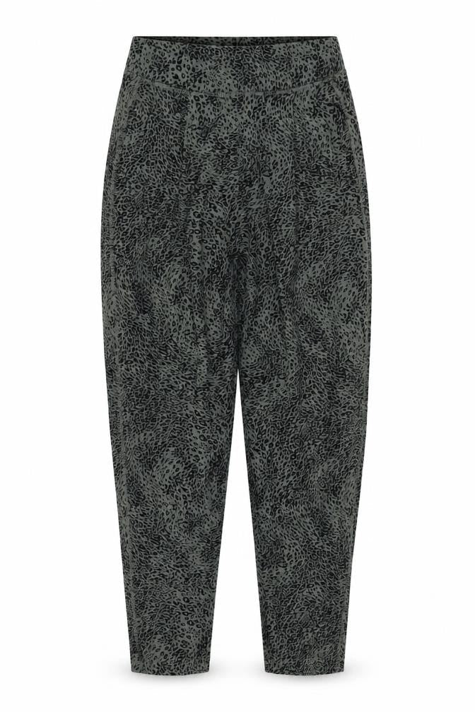 Marks and Spencer Womens Green Animal Print Viscose Jogger Trousers Size 6 L25 in Regular