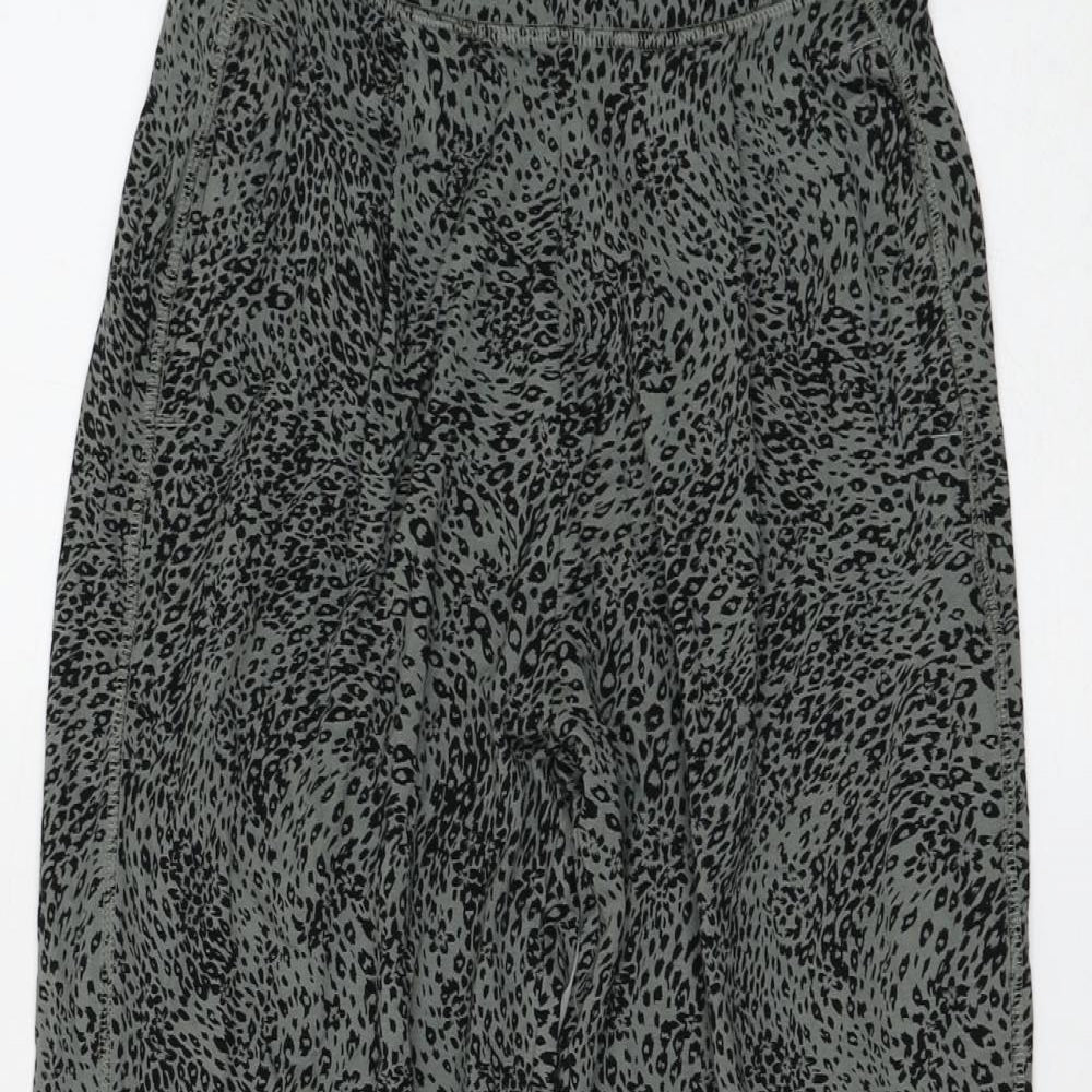 Marks and Spencer Womens Green Animal Print Viscose Jogger Trousers Size 6 L25 in Regular