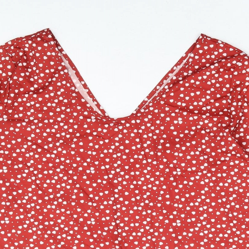 Preworn Womens Red Geometric Polyester Basic Blouse Size M Scoop Neck - Love Heart Print