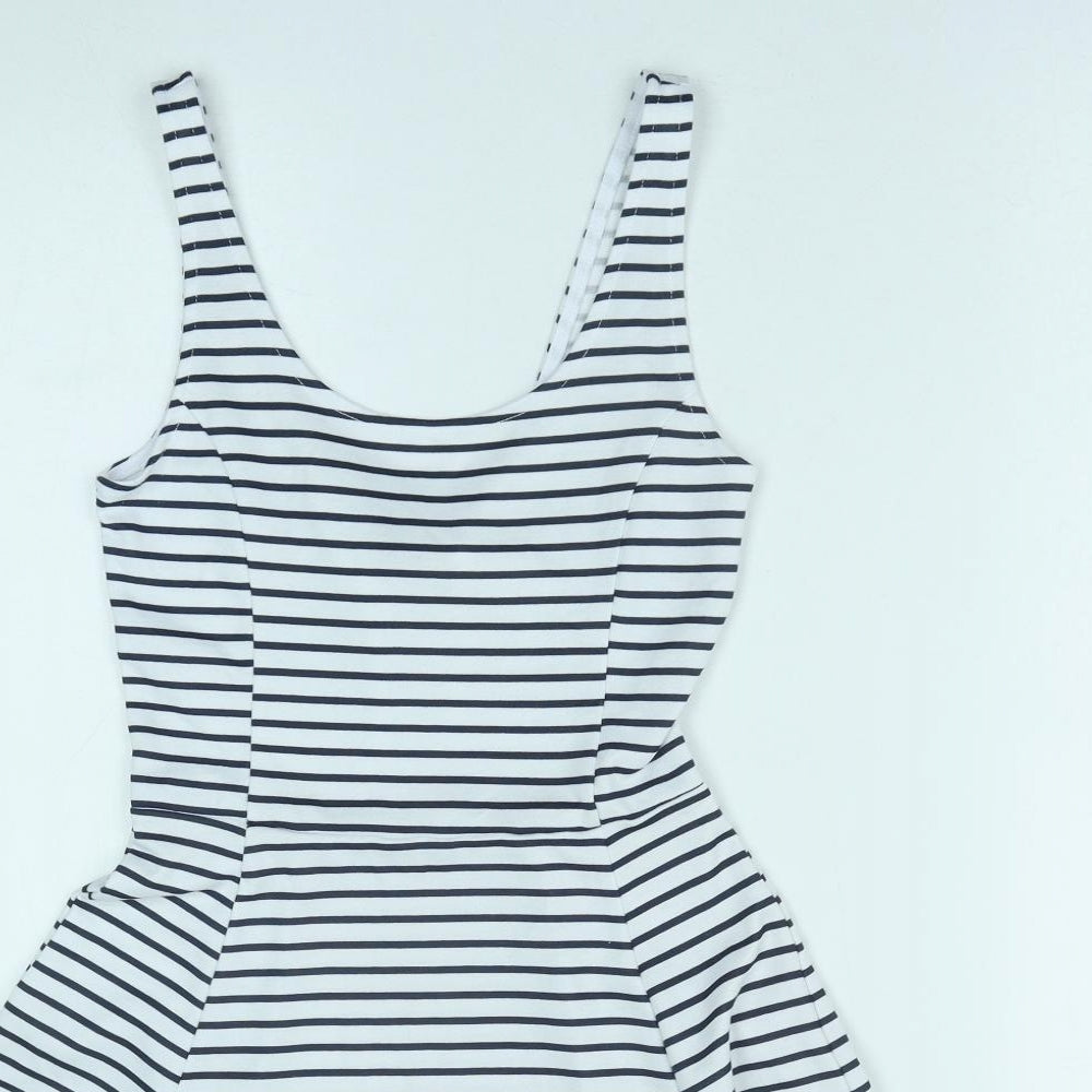 H&M Womens White Striped Polyester Skater Dress Size 6 Scoop Neck Pullover