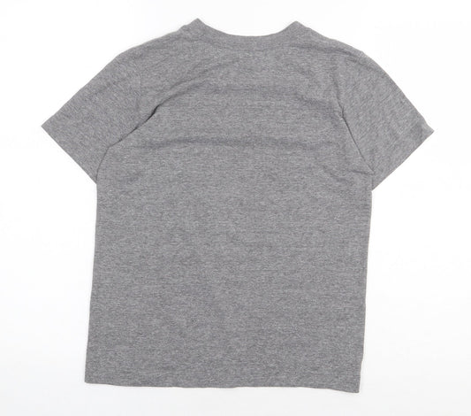 Preworn Boys Grey Cotton Basic T-Shirt Size M Round Neck Pullover - Philadelphia