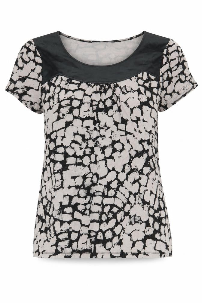 Marks and Spencer Womens Black Geometric Viscose Basic Blouse Size 12 Round Neck