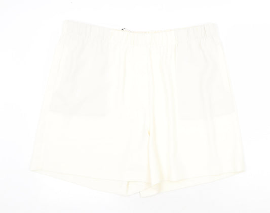 Marks and Spencer Womens Ivory Polyester Basic Shorts Size 24 Regular Pull On