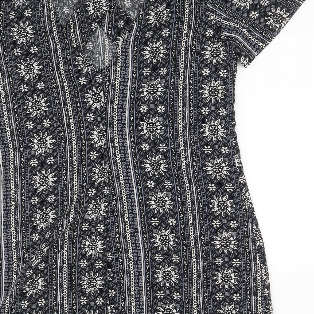 Hollister Womens Black Geometric Polyester A-Line Size L V-Neck Pullover