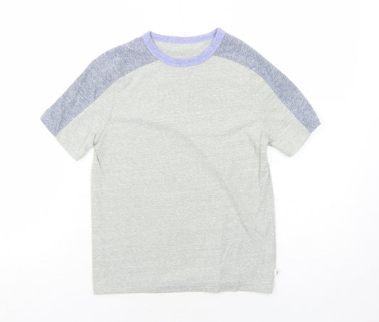 Gap Boys Grey Cotton Pullover T-Shirt Size M Crew Neck Pullover