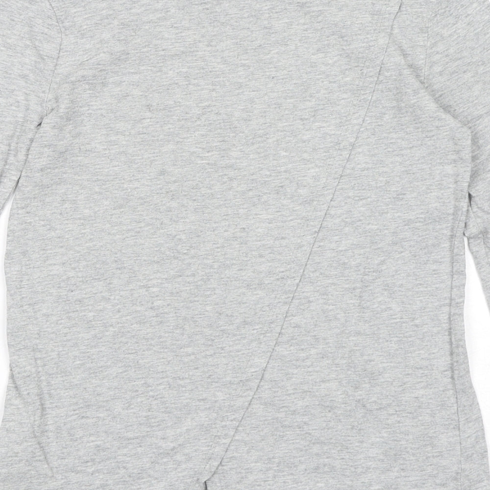 Gap Girls Grey Cotton Basic T-Shirt Size S Round Neck Pullover - Girls Can Do Anything