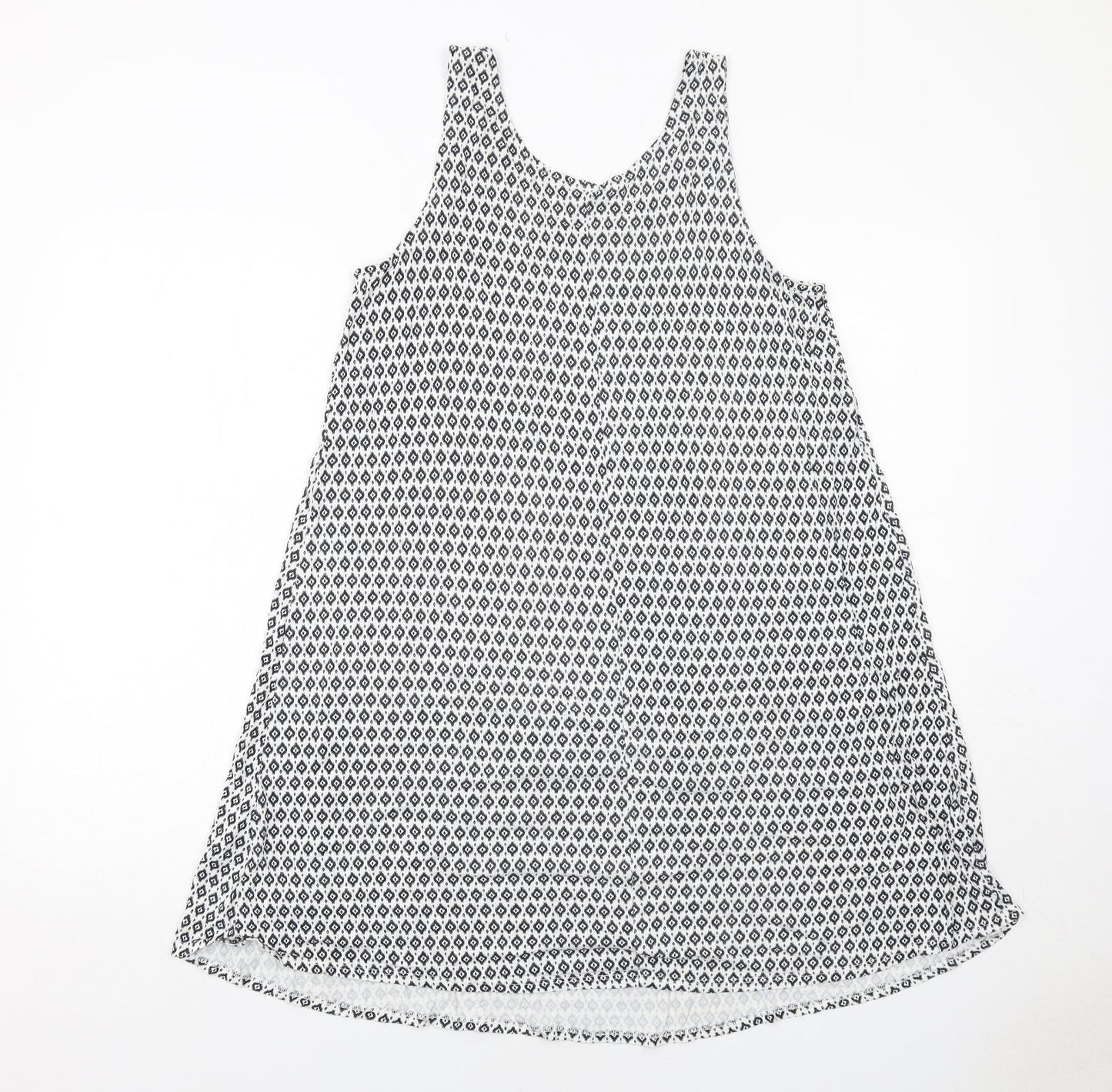 H&M Womens White Geometric Viscose Trapeze & Swing Size M Round Neck Pullover