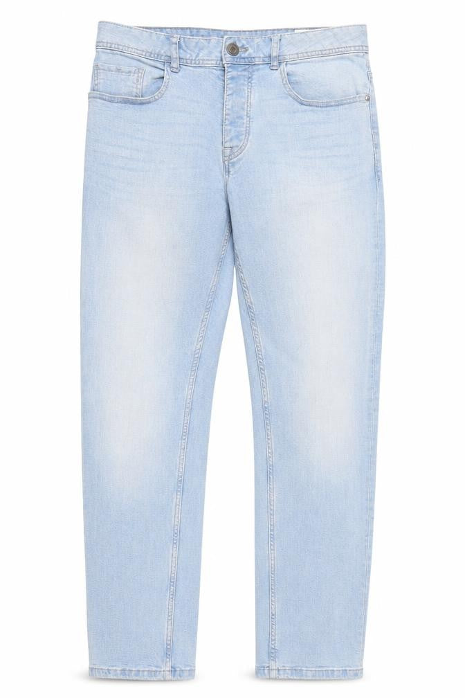Front view of Denim & Co. men’s blue cotton straight jeans, size 32, in, 30-inch leg regular zip