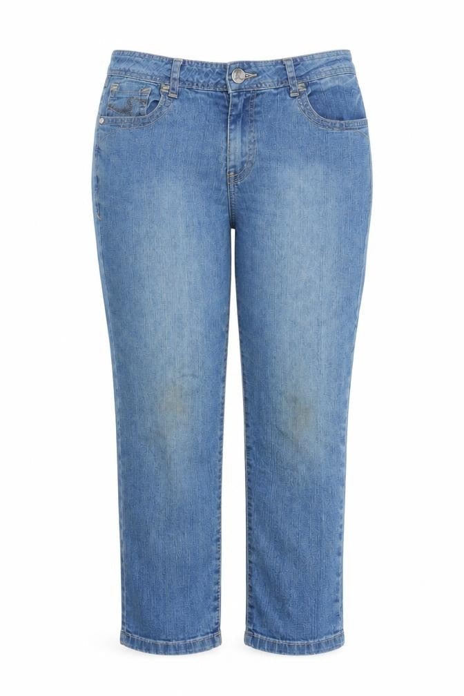 Front view of Red Herring women’s blue cotton cropped jeans, size UK 8, 21-inch leg regular zip