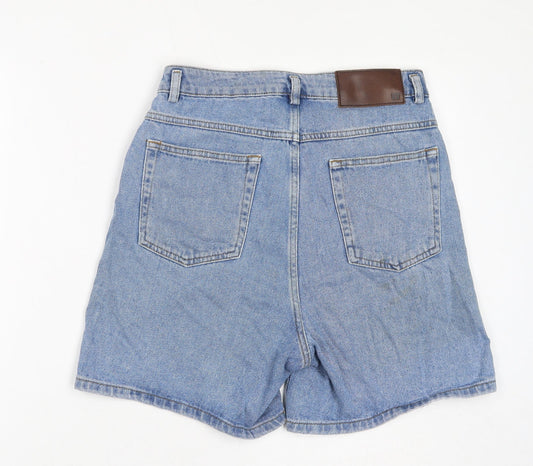 Reclaimed Vintage Womens Blue Cotton Bermuda Shorts Size 28 in L6 in Regular Zip