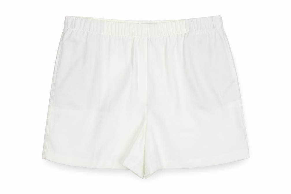 Marks and Spencer Womens Ivory Polyester Basic Shorts Size 24 L5 in Regular - Elastic Waist