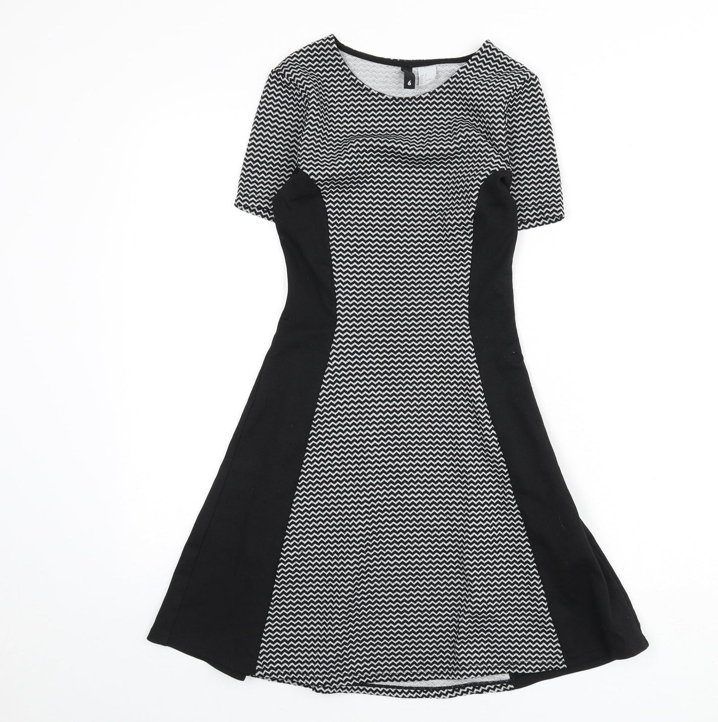 Divided by H&M Womens Black Geometric Polyester A-Line Size 6 Round Neck Pullover - Zig Zag Pattern
