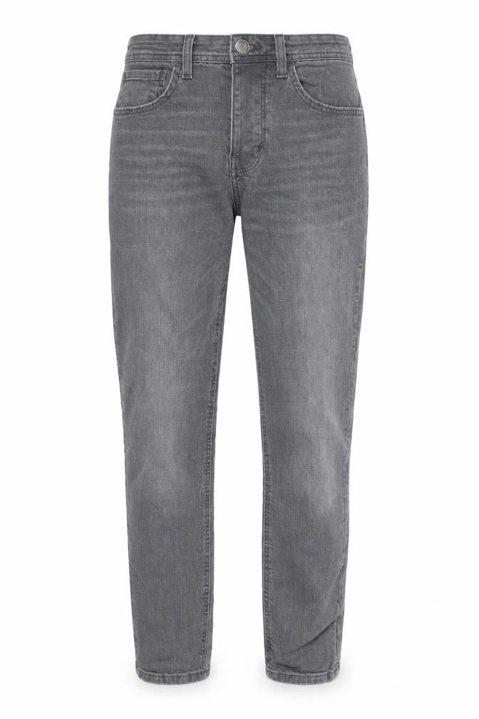 Front view of Denim & Co. men’s grey cotton straight jeans, size 30, in, 29-inch leg regular button