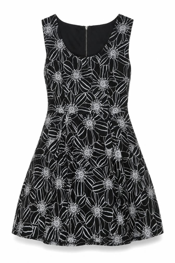 Madame Elysées Women's Black A-Line Floral Dress S
