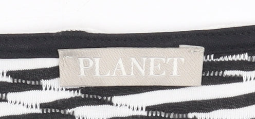 Planet Women's White T-Shirt, Short Sleeve, Size S