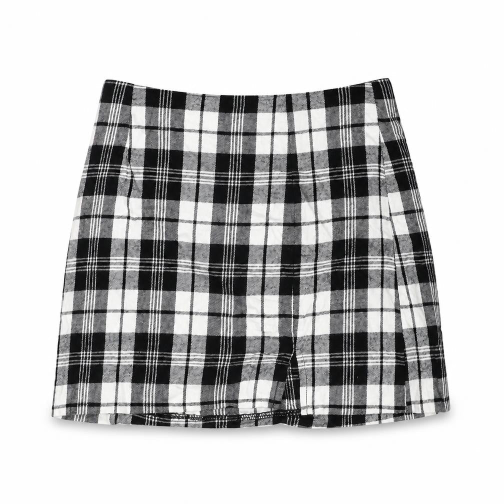 Front view of ASOS women’s black plaid cotton mini skirt, size UK 8, zip